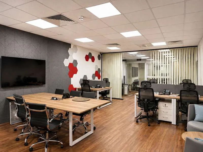 Corporate Office interior fit-out — Dubai Internet City, Dubai · 120 Sqm
